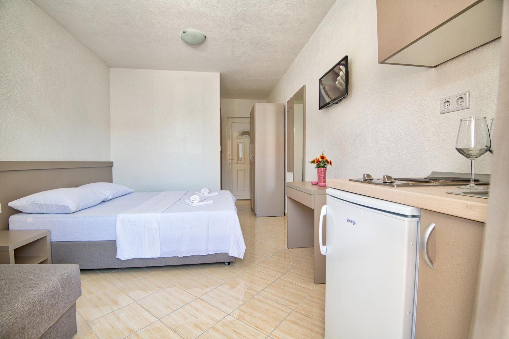Studio & Apartments More Neum Luaran gambar