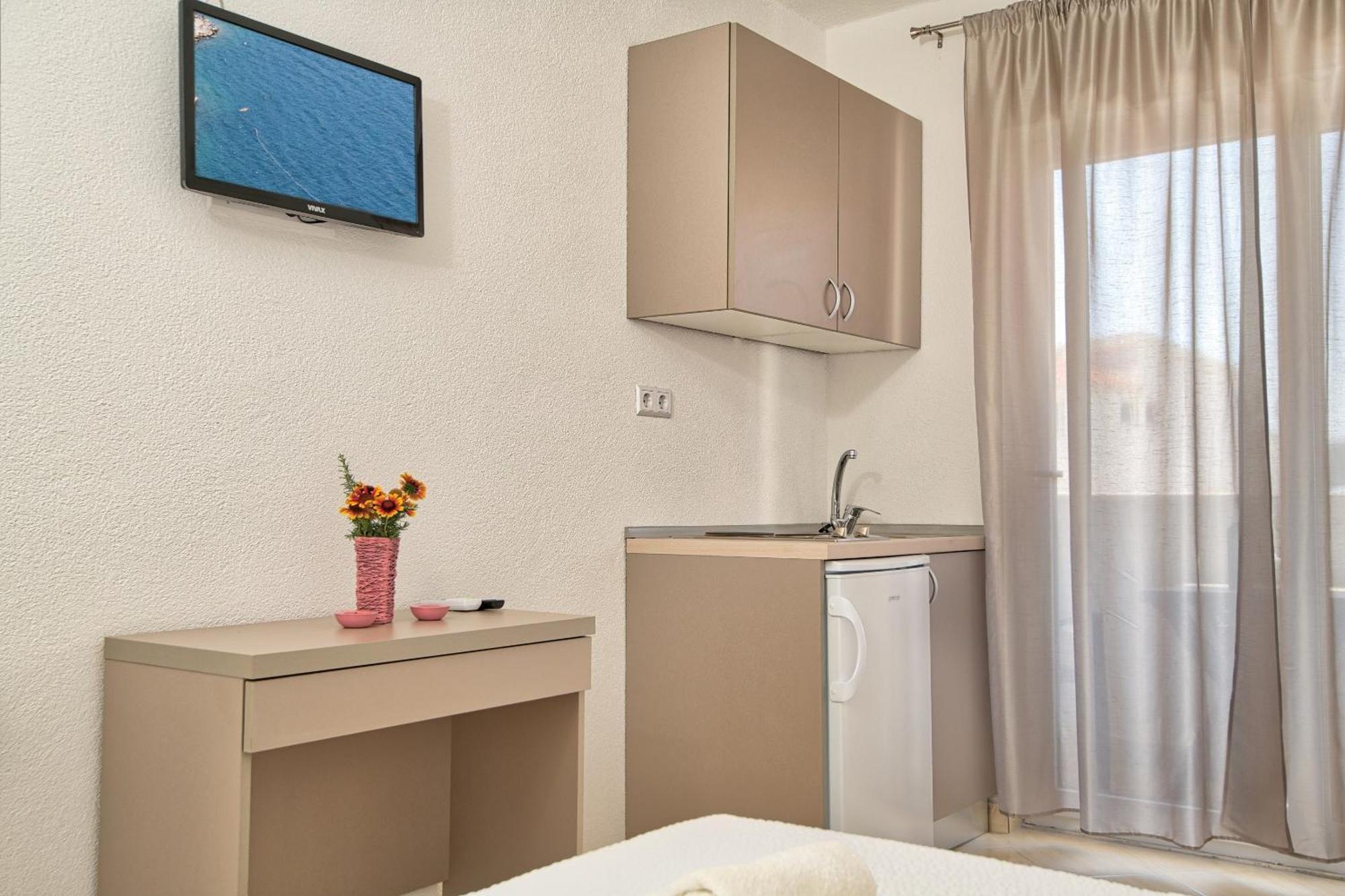 Studio & Apartments More Neum Luaran gambar